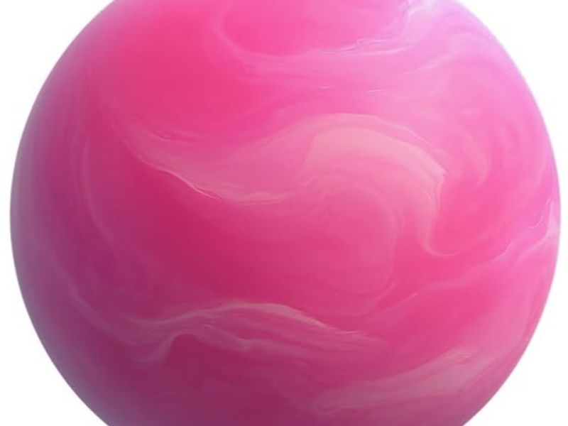 Misterul planetei roz care a eclipsat rețelele de socializare: Nibiru, investiție de milioane de euro pe litoralul&nbsp;românesc